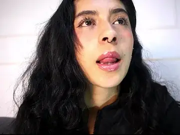 Stripchat Free Porn Cam of Alyssa_jones