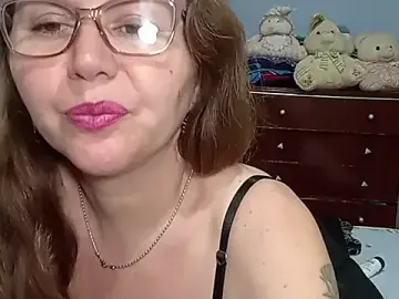 Stripchat Free Porn Cam of Ruiva-Milf-Rosada
