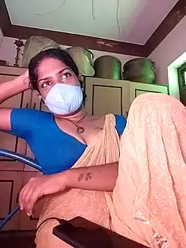 Stripchat Free Porn Cam of Tamil_Kavitha