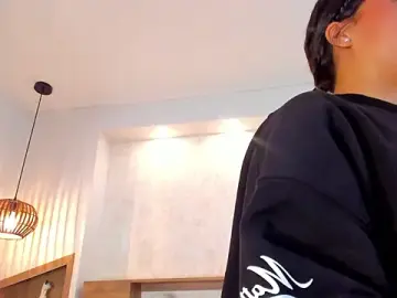 Stripchat Live Porn of sophie_duval