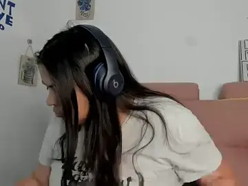 Stripchat Free Porn Cam of lizzie_c