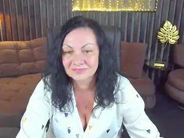 IrissMoon from stripchat