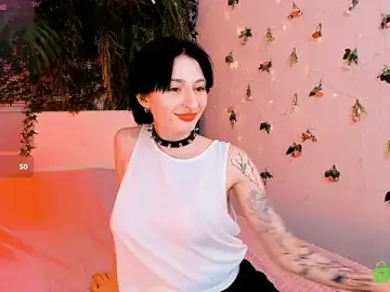 Stripchat Live Sex Cam of Kira__Cutie