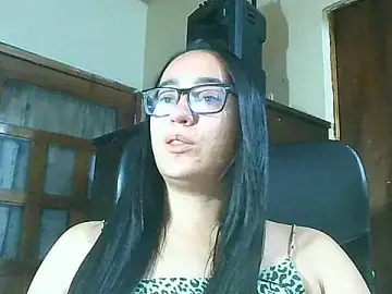 Stripchat Adult Video Chat of Nathalieprez4