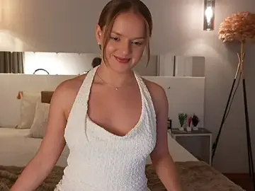 lunaaauraaaa from stripchat