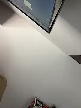 Stripchat Live Sex of Emmily_19