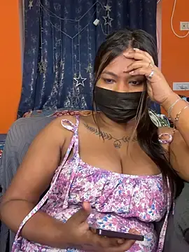 Stripchat Watch Live Sex Cams of Hot_Urvi