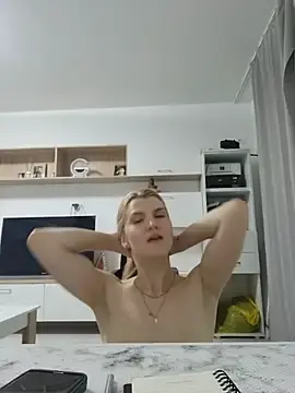 Stripchat Live Sex of LyaExoticStar