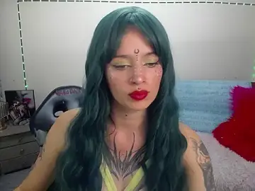 Stripchat Sex Cam of Lucia_evans22