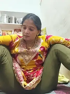 Mohni_love from stripchat