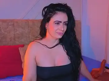 Stripchat Sex Cam of angelinarouse_