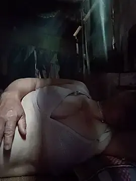Stripchat Free Porn Cam of Kiki_sexyy