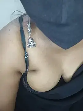 Sowmyalatha_telugu_111 from stripchat