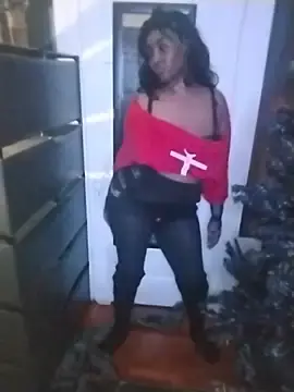 VenezuelaLuxeNoir from stripchat