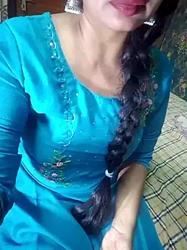 Shalini_telugu09 from stripchat