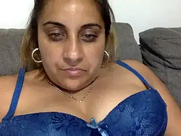 Stripchat Live Sex Cam of Antoniasweet
