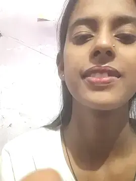 Stripchat Free Live Porn of Saloni-Tyagi