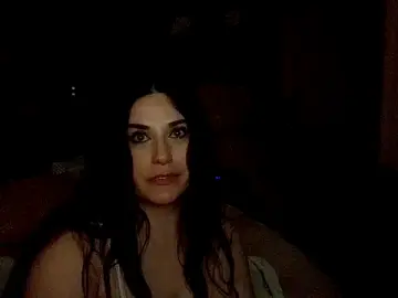 VelvetBrunetteXo from stripchat