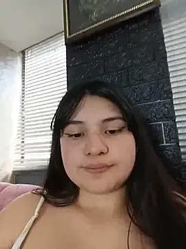 Stripchat Live Sex Cam of scarlet_doll_