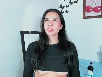 Stripchat Adult Webcams of Emiily_Parkerr