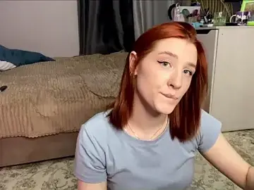 Stripchat Live Sex Cam of EwaDerobertis