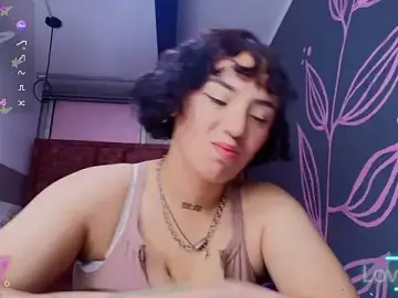 Stripchat Live Sex of Kiara_Fox__