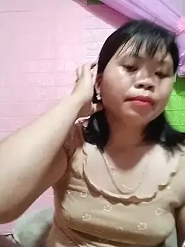 Xuka_lyss from stripchat
