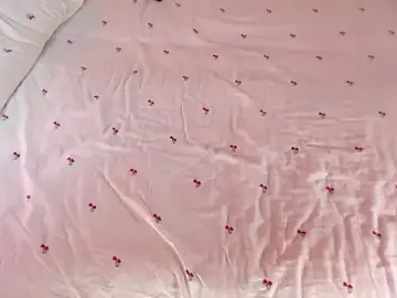 Q_T_pie from stripchat