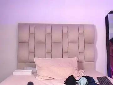 esmeralda-bk from stripchat