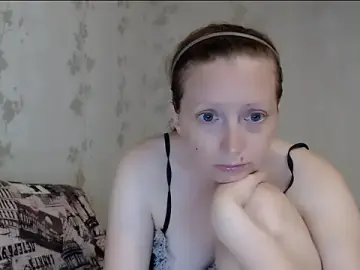 Foxyy_Helen from stripchat