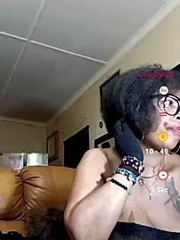 Stripchat Nude Webcam of Gucci_Bx