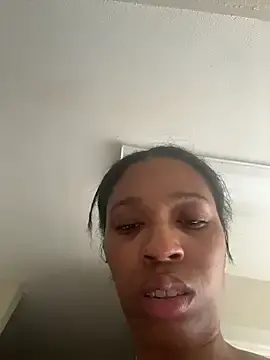 Stripchat Free Live Porn of YeahhhitsBreezy