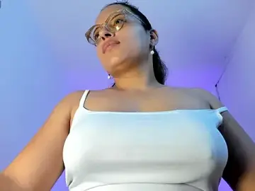 Stripchat Live Porn of milkqueenboobs