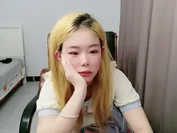 xiaoshenlove030 from stripchat