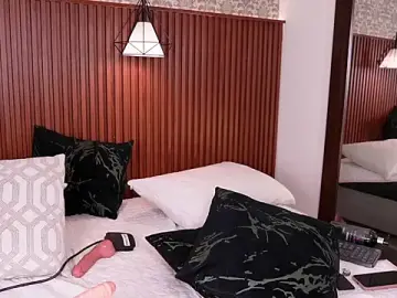 Stripchat Sex Cam of _mishelle