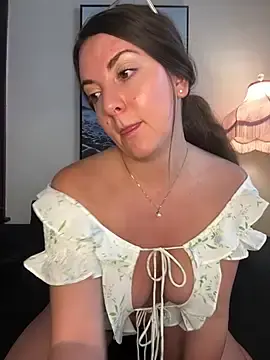 Stripchat Adult Webcam of Roselyn_xo