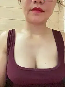 Stripchat Free Porn Cam of Charmaine_ass