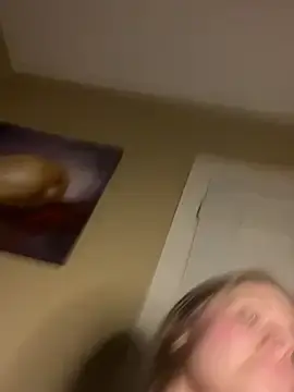 Stripchat Sex Cam of Kateluvv