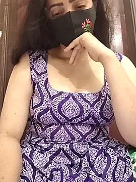 Saanvi-Sen from stripchat