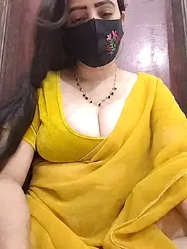 Stripchat Sex Cam of Saanvi-Sen