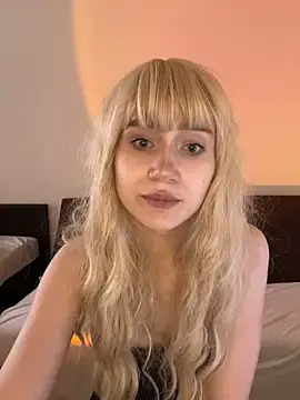 Stripchat Sex Cam of Charlotte_Pretty