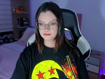 OphelianaRose33 from stripchat