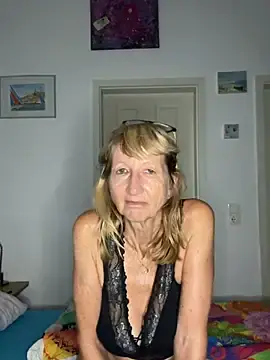 Stripchat Adult Video Chat of MatureKim