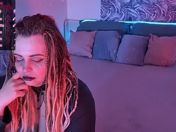 Stripchat Sex Cam of Miss_Maya_Mils