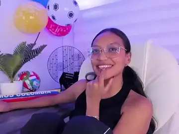 Stripchat Best live sex cam show of emma_brooks_