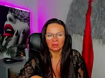 Stripchat Live Porn of HelenLuxx