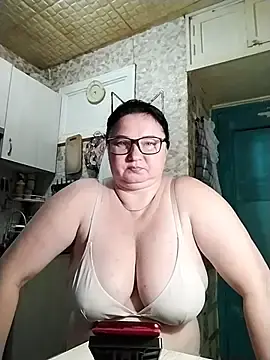 Stripchat Live Sex Cam of Holly-69