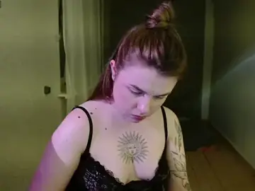 Stripchat Best Webcam of AngelicaHollywood