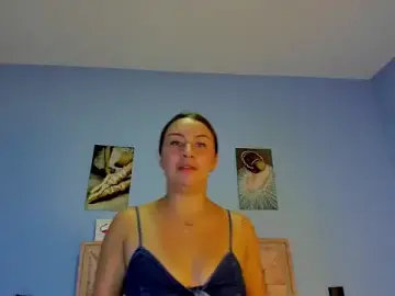 Stripchat Live Sex Cam of aura_verde
