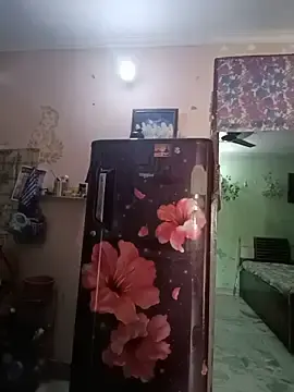 Stripchat Free Porn Cam of Kavya_kapoor